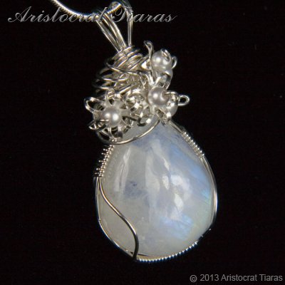 Lady Grace 925 flowers pearls moonstone necklace picture 4