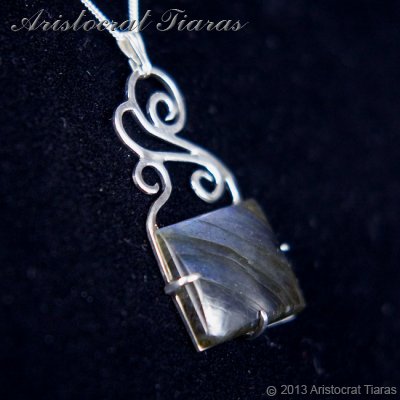 Lady Josephine 925 silver Labradorite Necklace picture 3