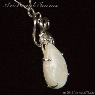 Lady Katherine 925 silver leaf Opal necklace picture 6