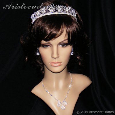 Lady Petunia flowers handmade Swarovski necklace picture 5