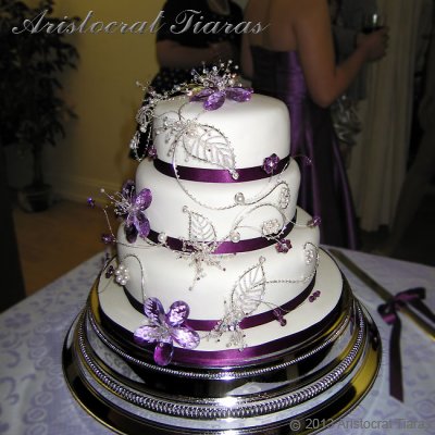 Wedding cake for Christina and Stephen picture 12
