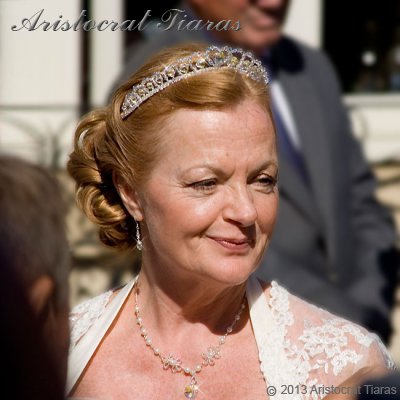 Wedding of Lianne and Gary picture 1