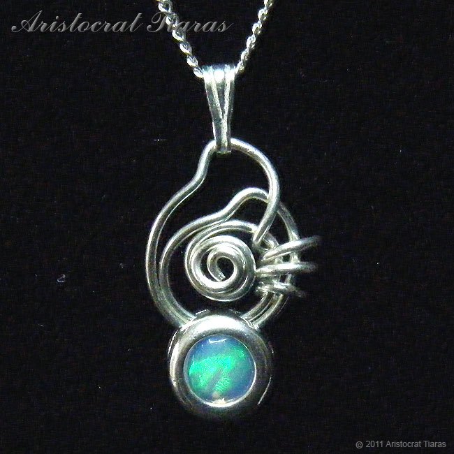 Contemporary design opal handmade 925 necklace