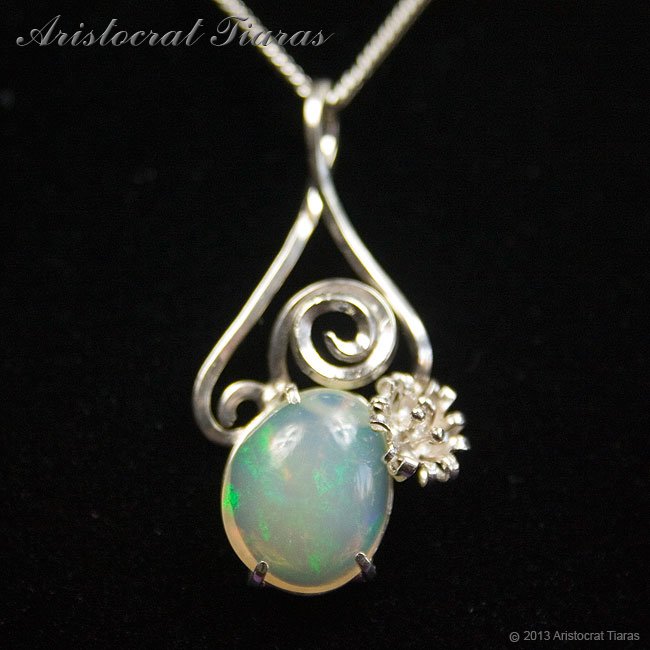 Lady Sally 925 silver Opal necklace
